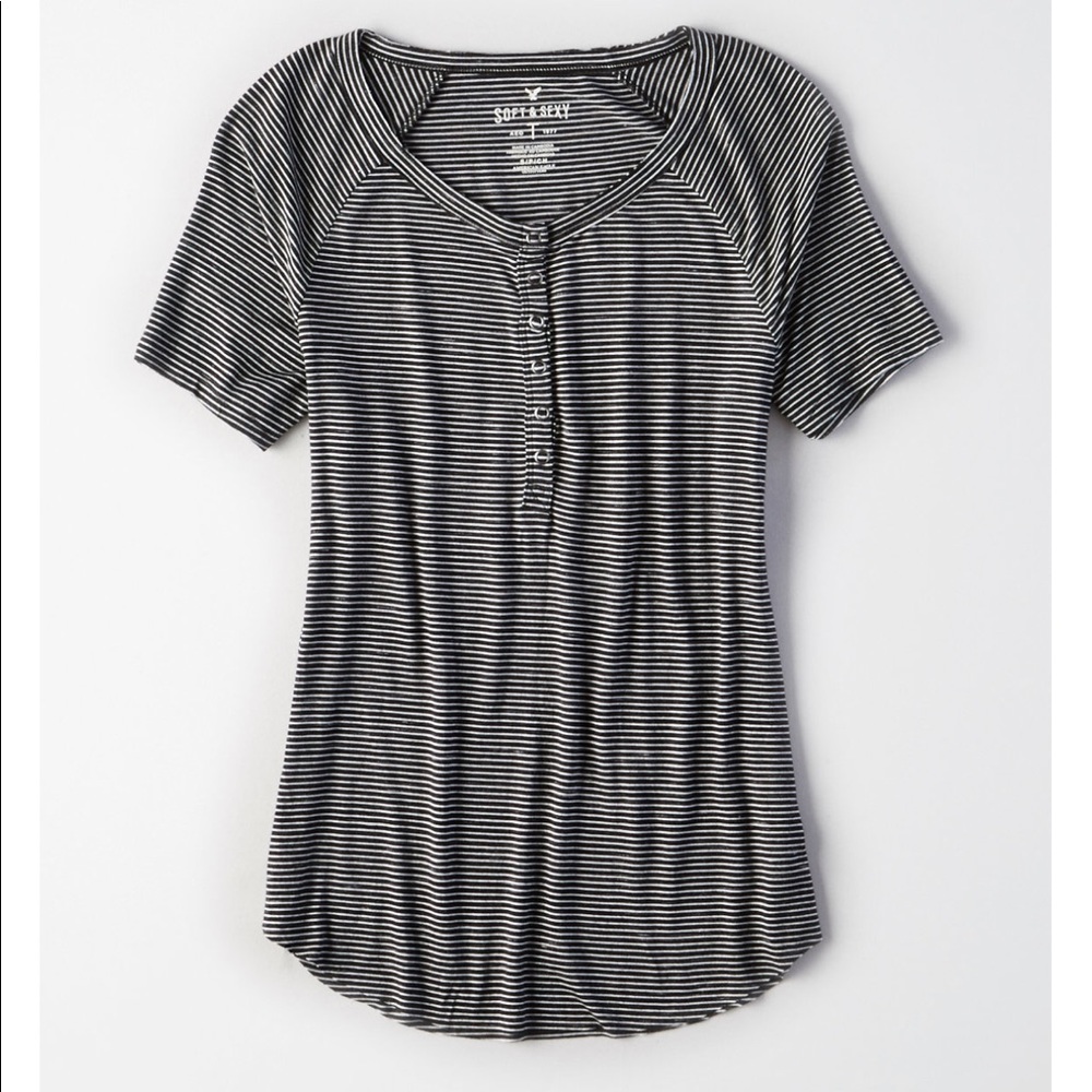 AE SOFT & SEXY SHORT SLEEVE HENLEY T-SHIRT